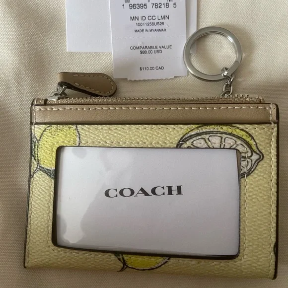 Coach Citrus Print Card Holder with Key Ring - Picture 2 of 4